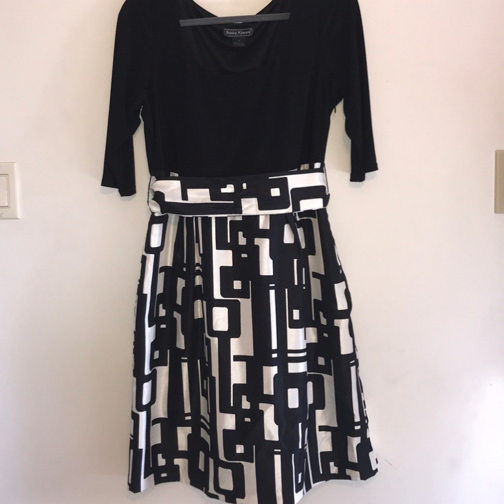 Jessica Howard Dress